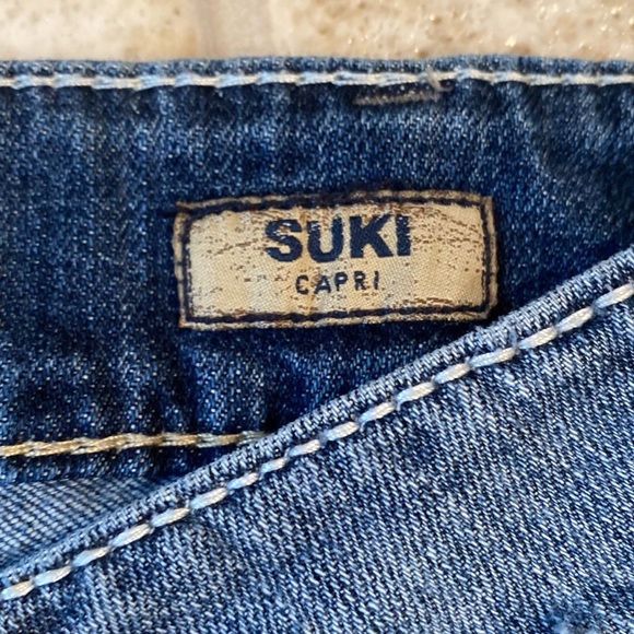 SILVER Suki Capris (if rolled) or cropped jeans - Picture 3 of 7